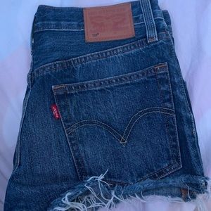 Brand New Levis shorts